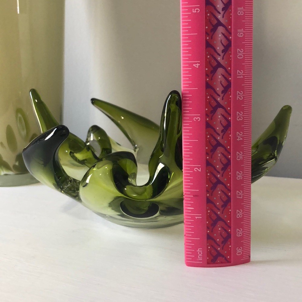 Art Glass Green Ashtray/Candy Dish/Decor Piece - Picture 8 of 8